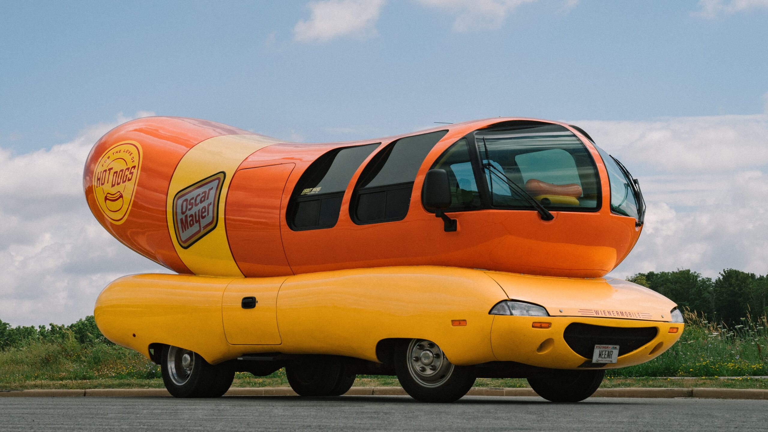 hot dog car