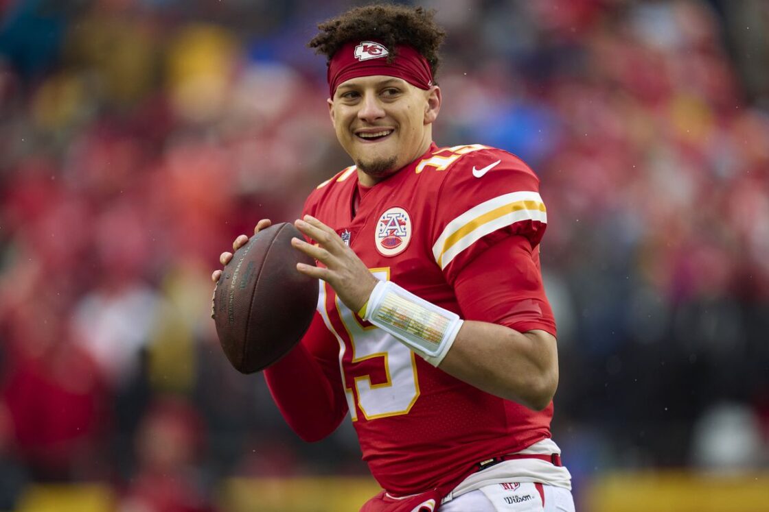 net worth of nfl player patrick mahomes in 2023