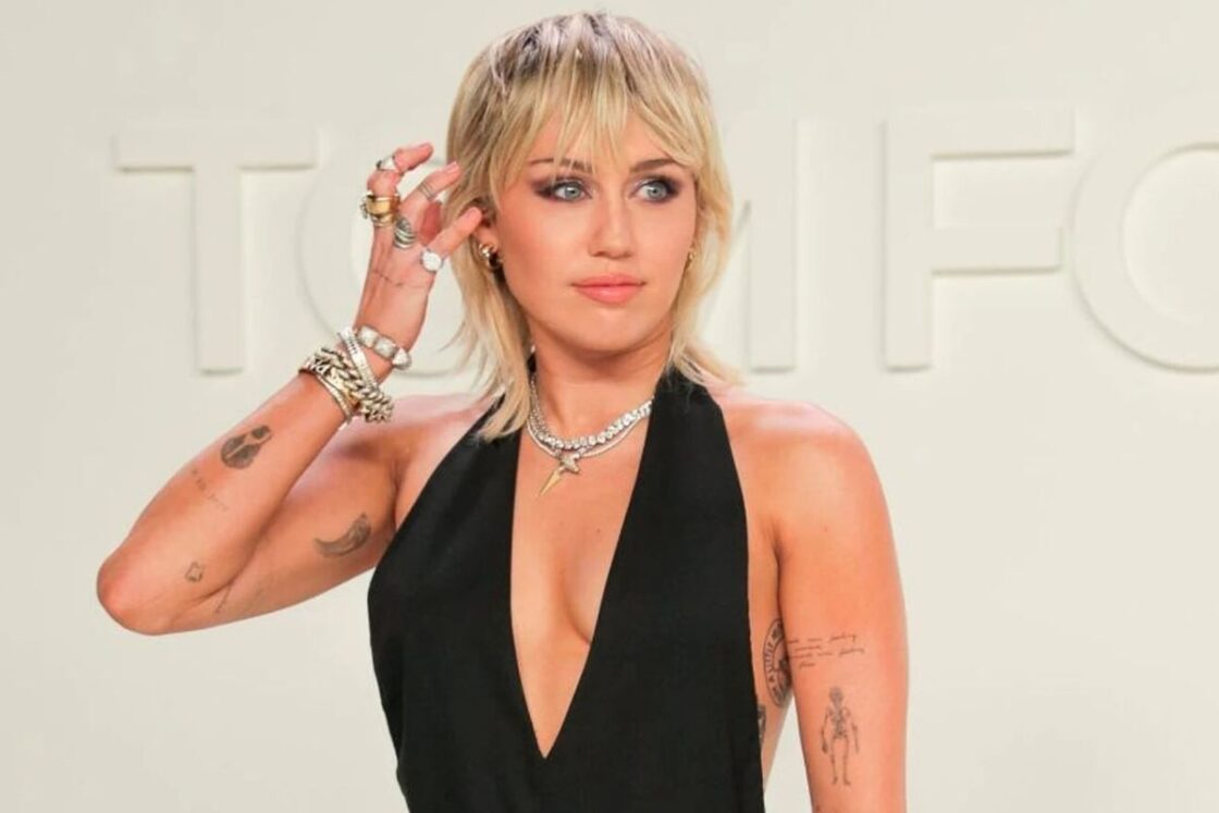 net worth of singer and actress miley cyrus in 2023